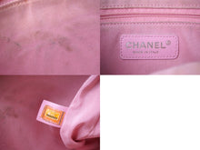 画像をギャラリービューアに読み込む, CHANEL シャネル 月見型 ワンショルダーバッグ ポーチ キャビアスキン 9番台 ピンク 美品 中古 62456