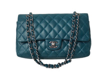 画像をギャラリービューアに読み込む, CHANEL マトラッセWフラップチェーンショルダー 15番台 25cm ショルダーバッグ グリーン×シルバー金具 ラムスキン 美品 中古 62468