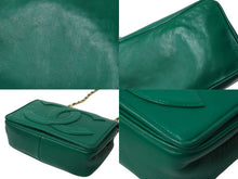 Load image into Gallery viewer, CHANEL シャネル チェーンショルダーバッグ ココマーク ヴィンテージ 0番台 ラムスキン グリーン ゴールド金具 美品 中古 62469