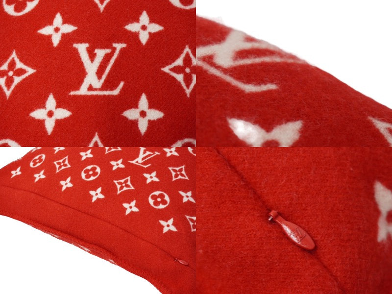 LOUIS VUITTON ルイ ヴィトン × SUPREME シュプリーム コラボ クッション 枕 ピロー モノグラム MP1886 レッド 美品  中古 62521 – Casanova Vintage