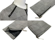 画像をギャラリービューアに読み込む, Christian Dior クリスチャンディオール キッズ ジャケット チェック柄 サイズ12A ブラック ホワイト シルバー金具 良品 中古 62601