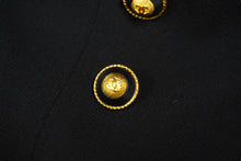 画像をギャラリービューアに読み込む, 極美品 CHANEL シャネル ダブル ジャケット ブラック ココボタン ココマーク 93A P02132 ロゴ シルク アウター サイズ42 中古 62603