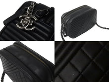 Load image into Gallery viewer, CHANEL シャネル ココボーイ チェーンショルダーバッグ ショルダーバッグ 20番台 ラムスキン ブラック シルバー 美品 中古 62665