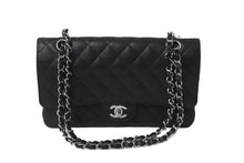 画像をギャラリービューアに読み込む, 極美品 CHANEL シャネル Wフラップ 25 ショルダーバッグ キャビアスキン ランダム マトラッセ シルバー金具 ブラック 中古 62674