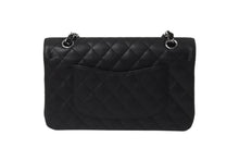 画像をギャラリービューアに読み込む, 極美品 CHANEL シャネル Wフラップ 25 ショルダーバッグ キャビアスキン ランダム マトラッセ シルバー金具 ブラック 中古 62674