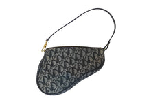 Load image into Gallery viewer, Christian Dior クリスチャンディオール ワンショルダーバッグ サドルポーチ トロッター MC1011 ネイビー ゴールド金具 良品 中古 62694