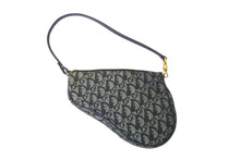 Load image into Gallery viewer, Christian Dior クリスチャンディオール ワンショルダーバッグ サドルポーチ トロッター MC1011 ネイビー ゴールド金具 良品 中古 62694