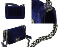 Load image into Gallery viewer, CHANEL シャネル ミニボーイシャネル チェーンショルダーバッグ ベロア 17番台 ネイビー シルバー金具 美品 中古 62722