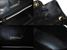 画像をギャラリービューアに読み込む, CHANEL シャネル ヴィンテージ ミニマトラッセチェーンショルダーバッグ19cm 1番台 ブラック ホワイト バイカラー 美品 中古 62732