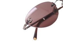 画像をギャラリービューアに読み込む, CHANEL シャネル サングラス 53▫︎19 130 4003 c.116/75 ココマーク リムレス プラスチック パープル 銅金具 美品 中古 62756