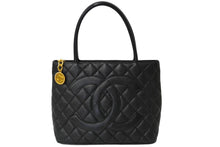 画像をギャラリービューアに読み込む, 極美品 CHANEL シャネル ハンドバッグ 復刻トート キャビアスキン マトラッセ ココマーク 6番台 ゴールド金具 中古 62767