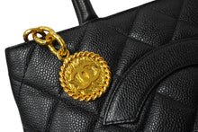 画像をギャラリービューアに読み込む, 極美品 CHANEL シャネル ハンドバッグ 復刻トート キャビアスキン マトラッセ ココマーク 6番台 ゴールド金具 中古 62767