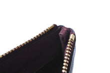 Load image into Gallery viewer, CHANEL シャネル マトラッセ ミニポーチ 31番台 A82365 キャビアスキン グレインドカーフ ブラック ゴールド金具 美品 中古 66279