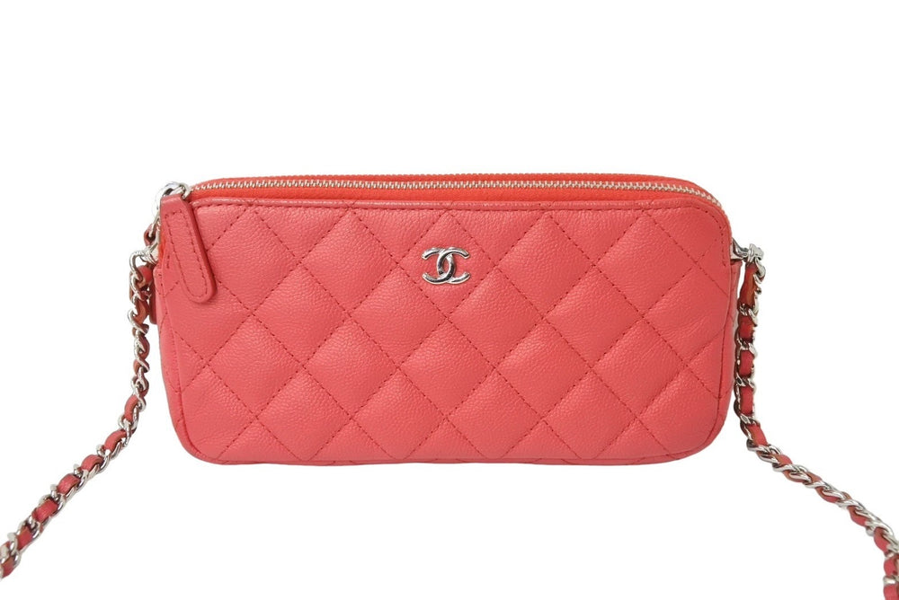 CHANEL シャネル 長財布 チェーンウォレット ココマーク 25番台 レッド キャビアスキン シルバー金具 美品 中古 62827