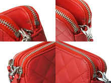 Load image into Gallery viewer, CHANEL シャネル 長財布 チェーンウォレット ココマーク 25番台 レッド キャビアスキン シルバー金具 美品 中古 62827