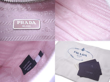 Load image into Gallery viewer, 未使用 PRADA プラダ リエディション 2005 ハンドバッグ 1NE204 ナイロン レザー ピンク シルバー金具 中古 62962
