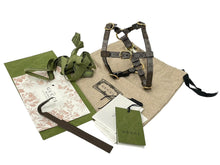 画像をギャラリービューアに読み込む, 極美品 GUCCI グッチ 犬用ハーネス XSサイズ ドッグ 692965 GG PVC レザー ベージュ ゴールド金具 中古 62975