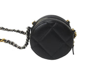 Load image into Gallery viewer, 極美品 CHANEL シャネル ショルダーバッグ チェーン 19 ココマーク ラムスキン ラウンド型 ブラック ゴールド金具 中古 63004