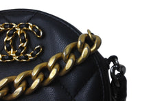 Load image into Gallery viewer, 極美品 CHANEL シャネル ショルダーバッグ チェーン 19 ココマーク ラムスキン ラウンド型 ブラック ゴールド金具 中古 63004