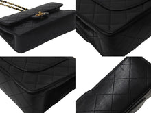Load image into Gallery viewer, CHANEL シャネル Wフラップ マトラッセ チェーン ショルダーバッグ 23cm 2番台 ラムスキン ブラック ゴールド金具 美品 中古 63028