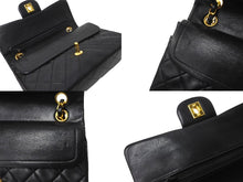 Load image into Gallery viewer, CHANEL シャネル Wフラップ マトラッセ チェーン ショルダーバッグ 23cm 2番台 ラムスキン ブラック ゴールド金具 美品 中古 63028