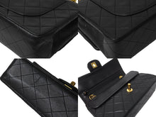 Load image into Gallery viewer, CHANEL シャネル Wフラップ マトラッセ チェーン ショルダーバッグ 23cm 2番台 ラムスキン ブラック ゴールド金具 美品 中古 63126