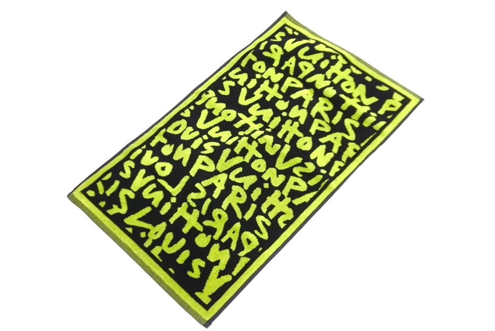 Very Good Condition LOUIS VUITTON Graffiti Sports Towel Green Used 63146