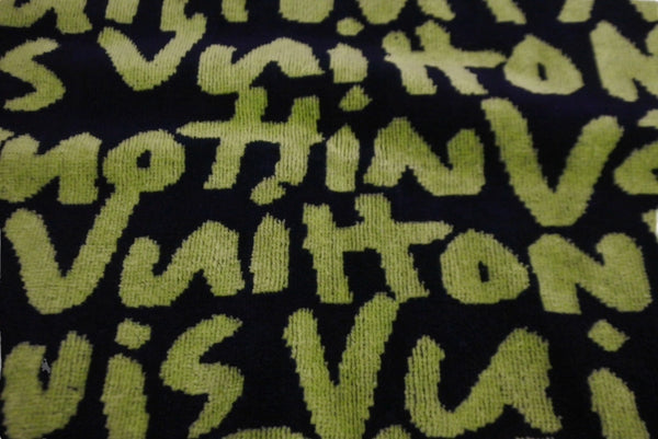 Very Good Condition LOUIS VUITTON Graffiti Sports Towel Green Used 63146