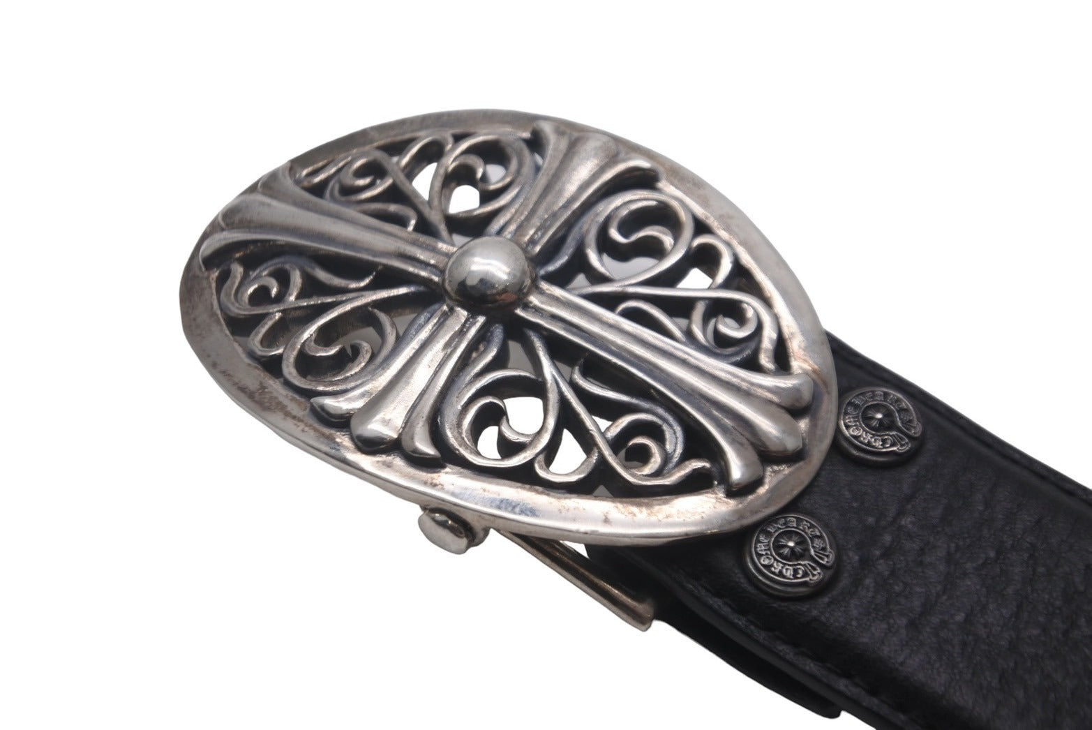 極美品 CHROME HEARTS クロムハーツ OVAL CROSS STRAP 1.5/1.5 クラシック オーバルクロス バックル レザーベルト  サイズ28 中古 63201 – Casanova Vintage