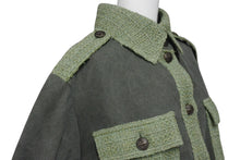 Load image into Gallery viewer, 新品未使用 CHANEL シャネル 17SS ツイード パッチワークジャケット P55523V39990 サイズ42 クルーズコレクション キューバ 中古 4b006341