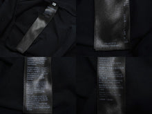 Load image into Gallery viewer, BALENCIAGA バレンシアガ docking long 長袖Tシャツ ブラック T-shirt 22SS 698631 黒 赤 コットン サイズ３ 中古 63457