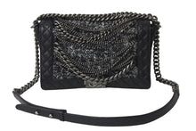 Load image into Gallery viewer, CHANEL シャネル ボーイシャネル ショルダーバッグ ワンショルダー A67920 18番台 ブラック シルバー金具 美品 中古 63484