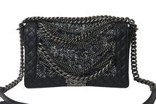 Load image into Gallery viewer, CHANEL シャネル ボーイシャネル ショルダーバッグ ワンショルダー A67920 18番台 ブラック シルバー金具 美品 中古 63484