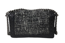 Load image into Gallery viewer, CHANEL シャネル ボーイシャネル ショルダーバッグ ワンショルダー A67920 18番台 ブラック シルバー金具 美品 中古 63484