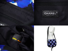 画像をギャラリービューアに読み込む, CHANEL シャネル エアライン ショルダーバック メッセンジャーバッグ A93385 ブルー ブラック ホワイト シルバー金具 中古 63485