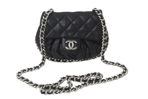 CHANEL シャネル チェーンアラウンドショルダーバッグ 18番台 ラムスキン ブラック シルバー金具 美品 中古 63518 – Casanova  Vintage