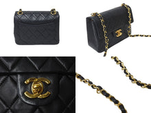 Load image into Gallery viewer, CHANEL シャネル ヴィンテージ ミニマトラッセチェーンショルダーバッグ19cm 1番台 ブラック ゴールド金具 美品 中古 63522
