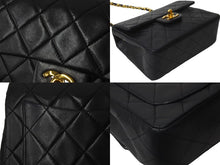 Load image into Gallery viewer, CHANEL シャネル ヴィンテージ ミニマトラッセチェーンショルダーバッグ19cm 1番台 ブラック ゴールド金具 美品 中古 63522