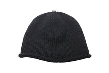 Load image into Gallery viewer, 極美品 CHROME HEARTS クロムハーツ ビーニー ニットキャップ コットン ジャパンタグ付き フレアボタン フレアパッチ ブラック 中古 63555