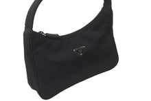 Load image into Gallery viewer, PRADA プラダ ハンドバッグ ホーボー MV515 トライアングルロゴ ブラック ナイロン シルバー金具 美品 中古 63601