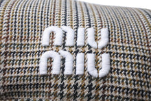 Load image into Gallery viewer, 極美品 miumiu ミュウミュウ プリンス オブ ウェールズチェック ウール ハット ブラウン 5HC075_2F82_F0005 サイズL 中古 63612