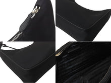Load image into Gallery viewer, 新品未使用品 PRADA プラダ Re-Edition 2005 Re-Nylon ホーボー ハンドバッグ 1NE204 ファブリック レザー ブラック 中古 63615