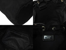 Load image into Gallery viewer, PRADA プラダ 巾着 ポーチ トライアングルロゴ テスート ナイロン ブラック 1NA369 美品 中古 63646