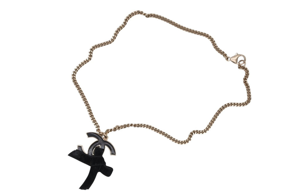 CHANEL シャネル ココマーク リボン ネックレス 重量約20.8g メタル ブラック ゴールド 美品 中古 63674