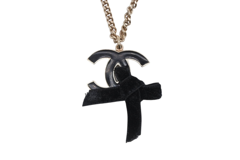CHANEL シャネル ココマーク リボン ネックレス 重量約20.8g メタル ブラック ゴールド 美品 中古 63674