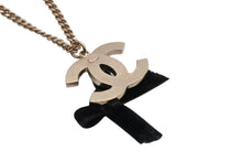 画像をギャラリービューアに読み込む, CHANEL シャネル ココマーク リボン ネックレス 重量約20.8g メタル ブラック ゴールド 美品 中古 63674