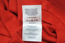 画像をギャラリービューアに読み込む, 新品未使用 Supreme シュプリーム Playboi Carti プレイボイ カルティ PHOTO TEE 半袖Ｔシャツ レッド サイズXL FW25T50 中古 4b006369