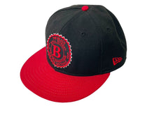 画像をギャラリービューアに読み込む, 極美品 NEW ERA ニューエラ キャップ CAPTURE THE FLAG 288個限定 キャップ THE GAME 限定モデル サイズ7 3/4 中古 63764