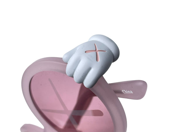 New, unused item KAWS x SONS+DAUGHTERS Sunglasses Glasses Kids Round 41-18-120 Plastic Pink Used 63778