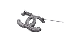 画像をギャラリービューアに読み込む, CHANEL シャネル ブローチ A14B レディース ココマーク ココ アクセサリー 2014年 ブラック シルバー 美品 中古 63819